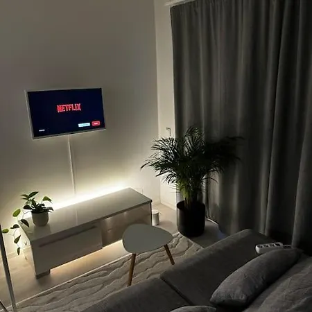 Viihtyisä Asunto Ydinkeskustassa Huoneisto *